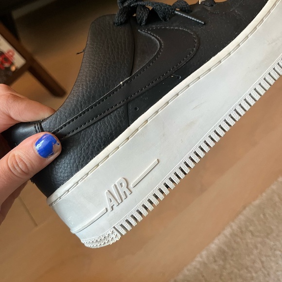 Women’s Nike AF1 Sneakers - Picture 3 of 5